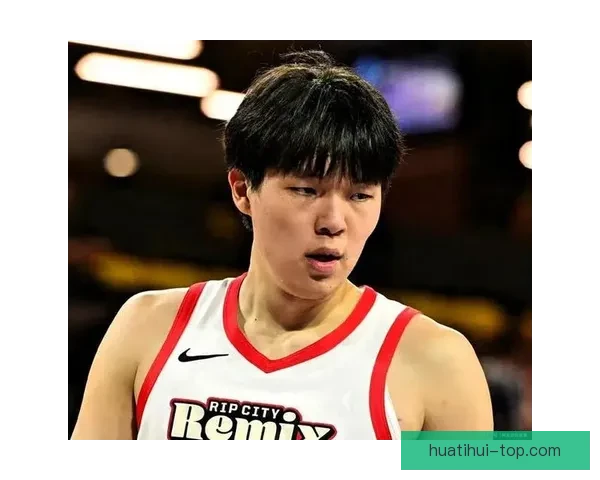 开拓者伤病潮或促使杨瀚森回归球队斯普利特确认这一选项