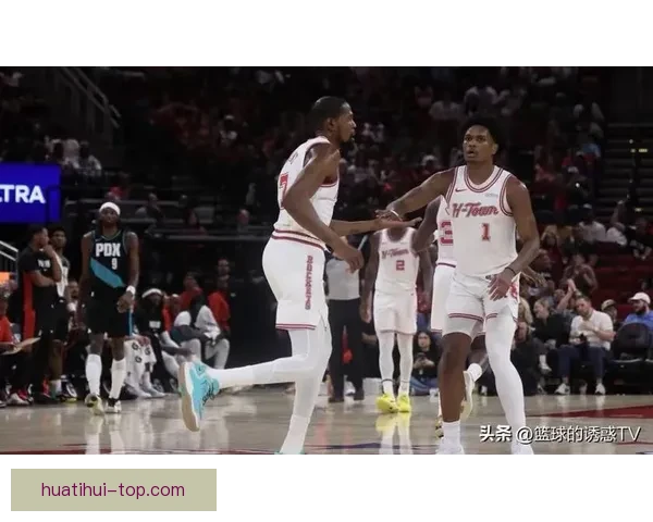 乌度卡调整首发阵容伊森顶替谢泼德对阵尼克斯核心发力