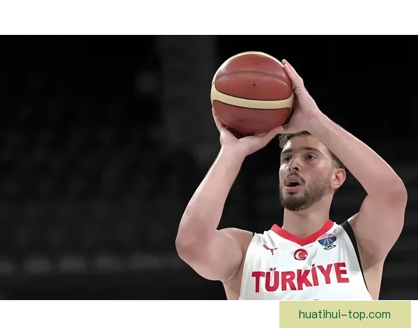 火箭四连客启程 KD透露退役计划 申京举动澄清不和传闻 火箭四连客启程 KD透露退役计划 申京举动澄清不和传闻